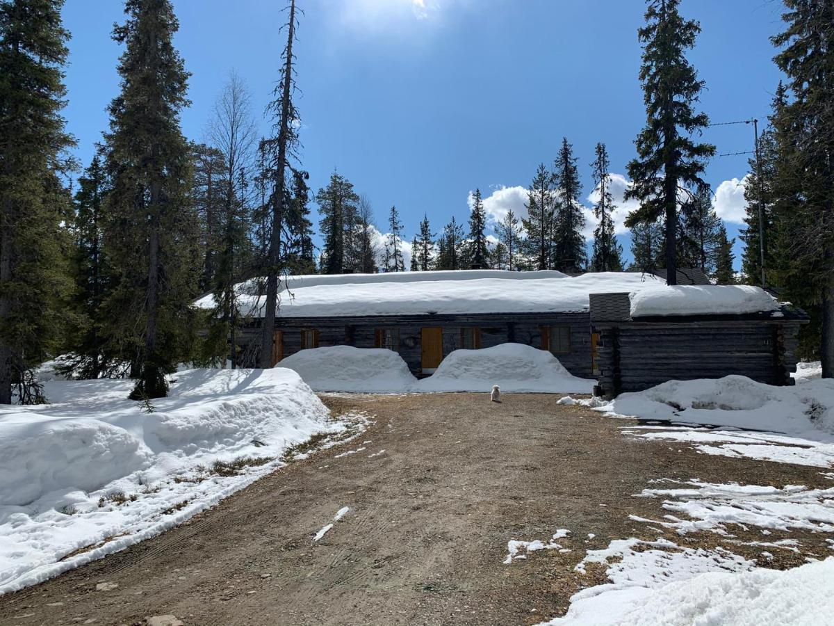 Logwood Chalet Luosto Exterior photo